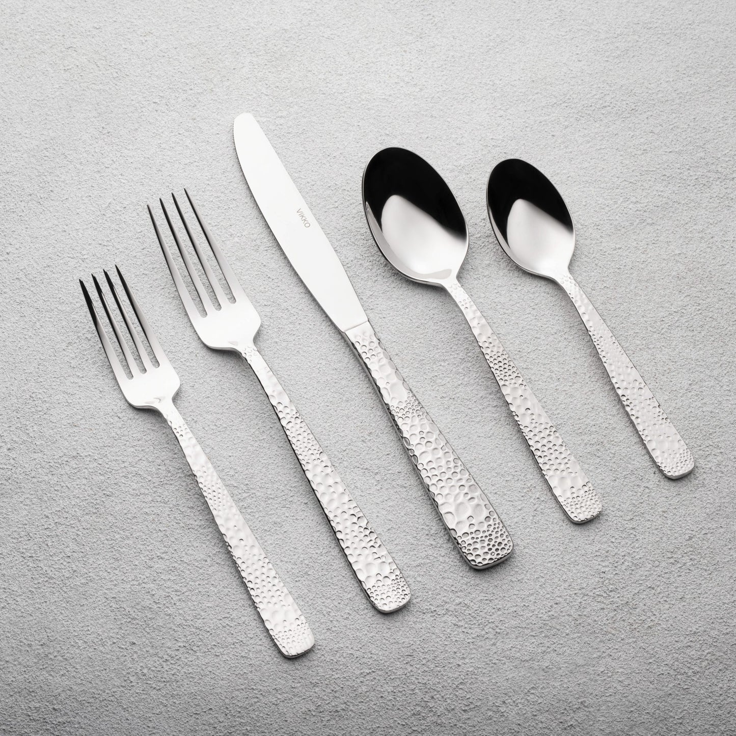 Vikko - Emerald Shiny Silver 18 10 SS 20 Pc Flatware Set