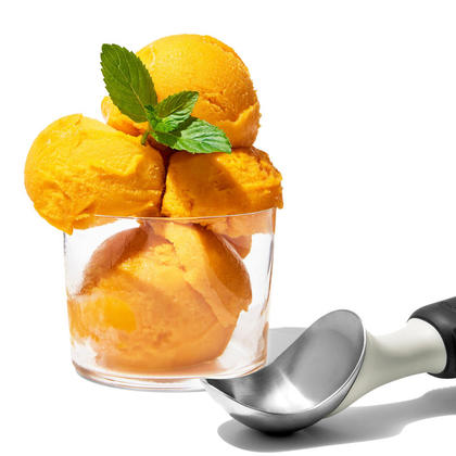 Oxo Simple Ice Cream Scoop 4