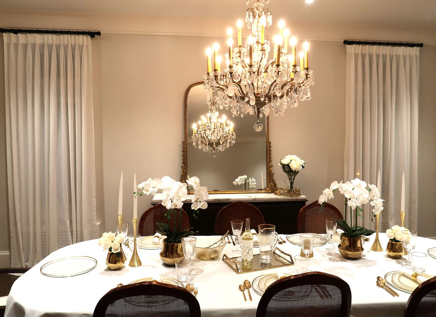 Pebble Glass Pitcher with Gold Rim with Handle 3