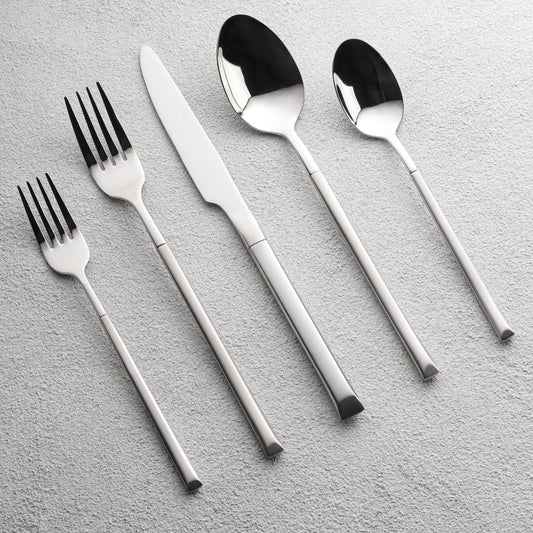 Vikko Dine Arosa Shiny Silver 18/10 20 Pc. Flatware Set