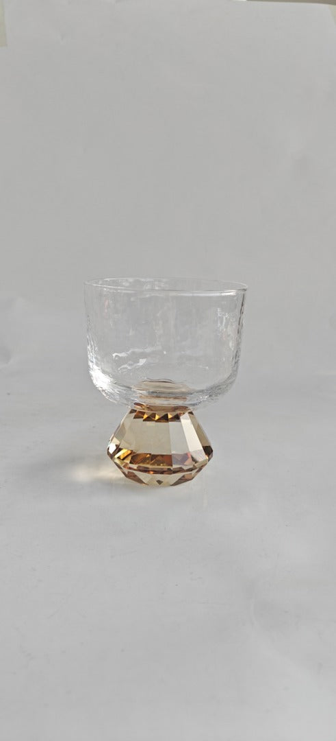 Set of 6 Coupe Glasses with Amber Diamond Base