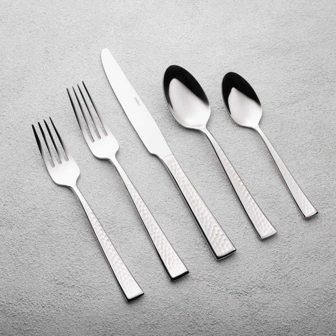 Vikko - Crown, Ruby, Shiny Silver, 18/10...20 Pc Flatware Set