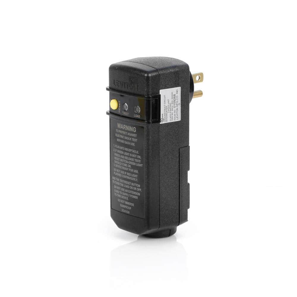AUTO-RESET GFCI PLUG