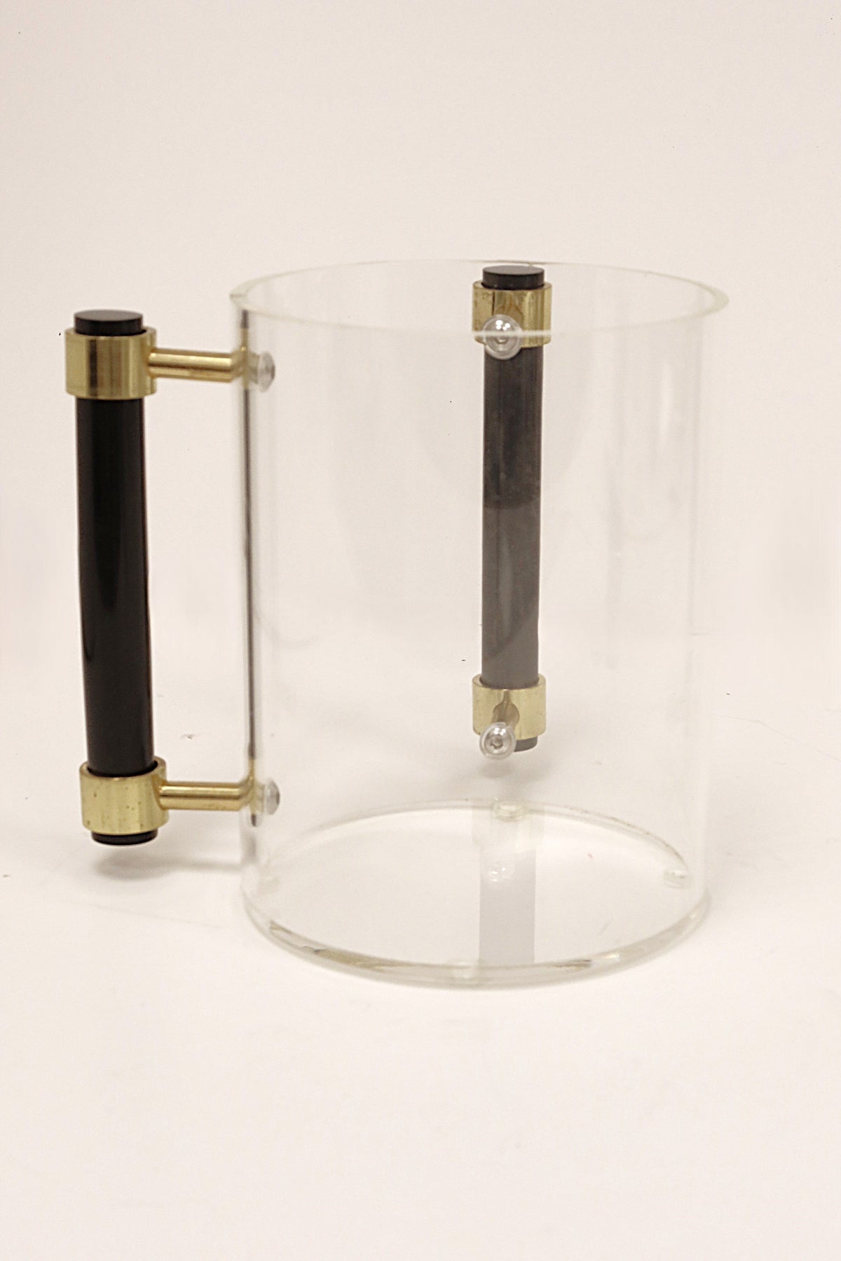 Acrylic Wash Cup with Black Handles