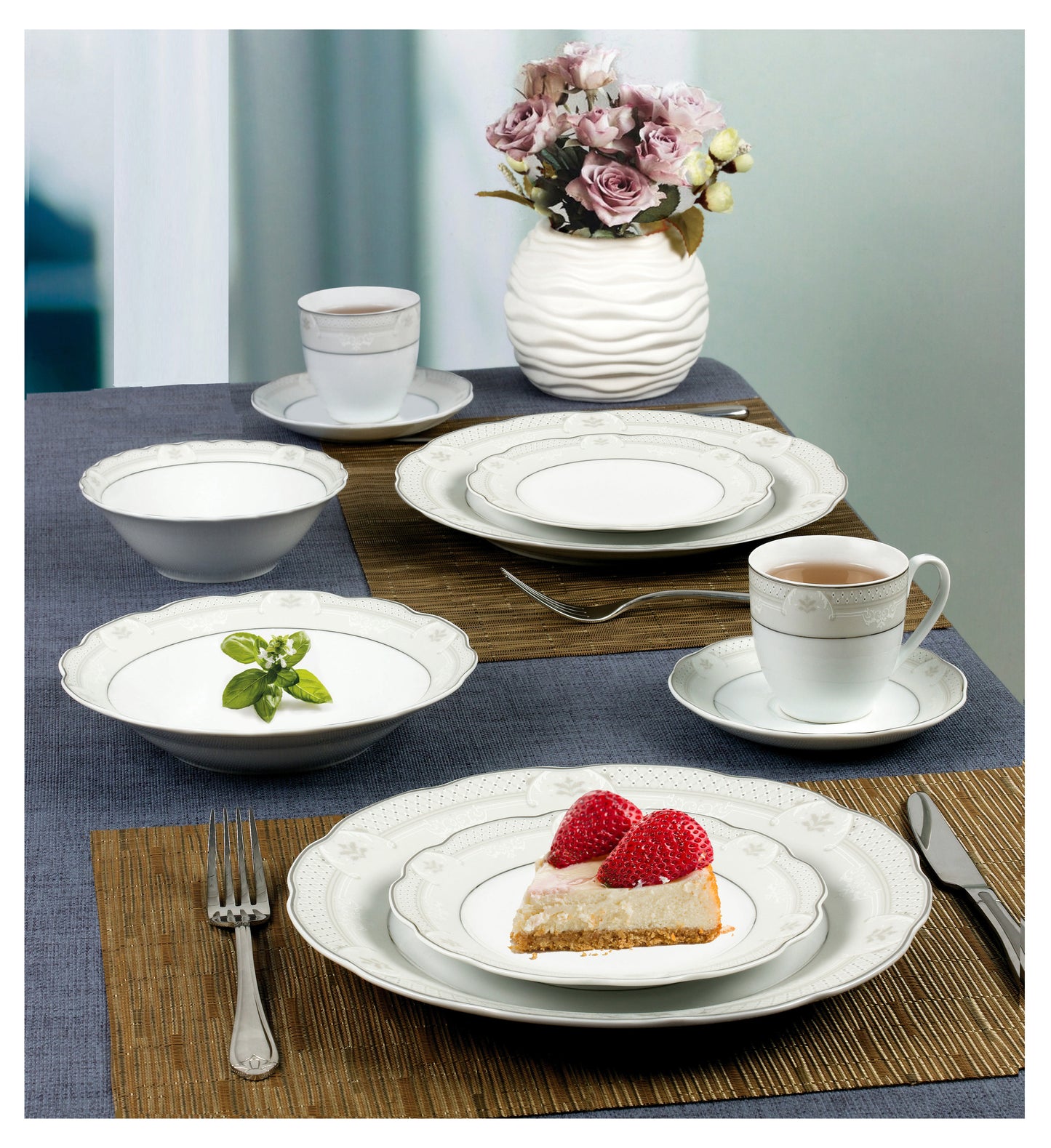 Atara Porcelain 24 Pc Set 3