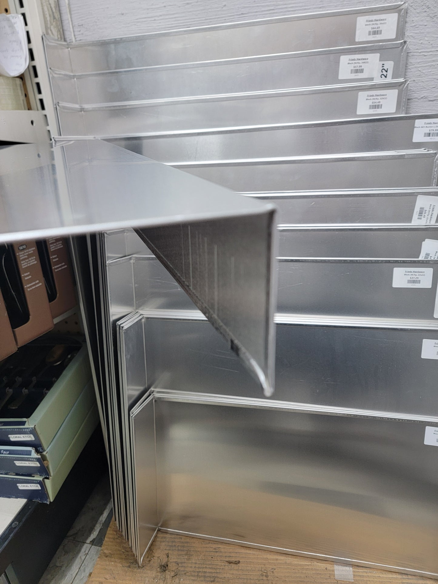 Blech Flat and With lip 1