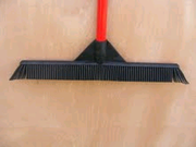 WONDER BROOM RUBBER BRISTLE