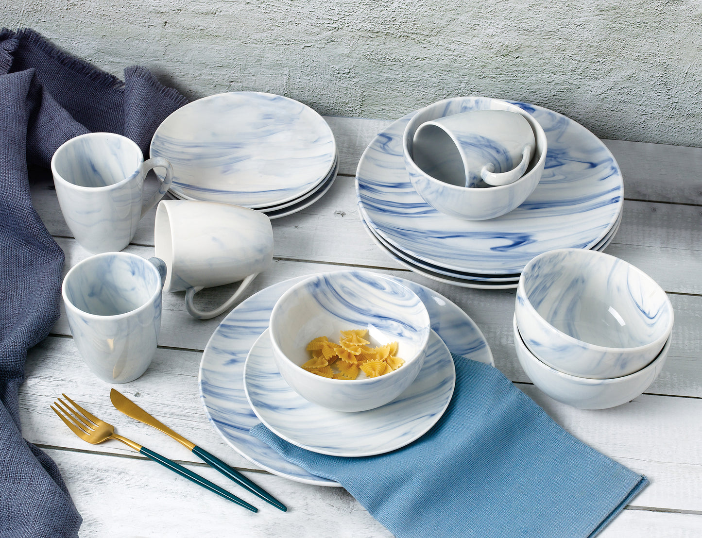 Blue Marble 16 Pc Porcelain