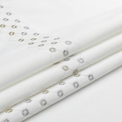 Majestic Tablecloths (60"x90", Silver/ Gold Trim) 4