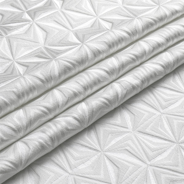 Majestic Tablecloths, Exquisite Silver 3