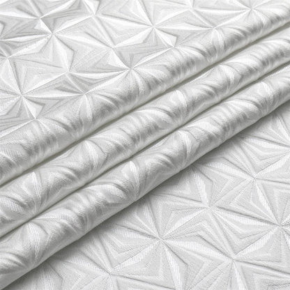 Majestic Tablecloths, Exquisite Silver 3