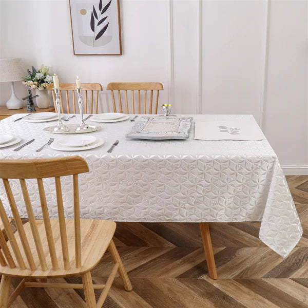 Majestic Tablecloths, Exquisite Silver 9