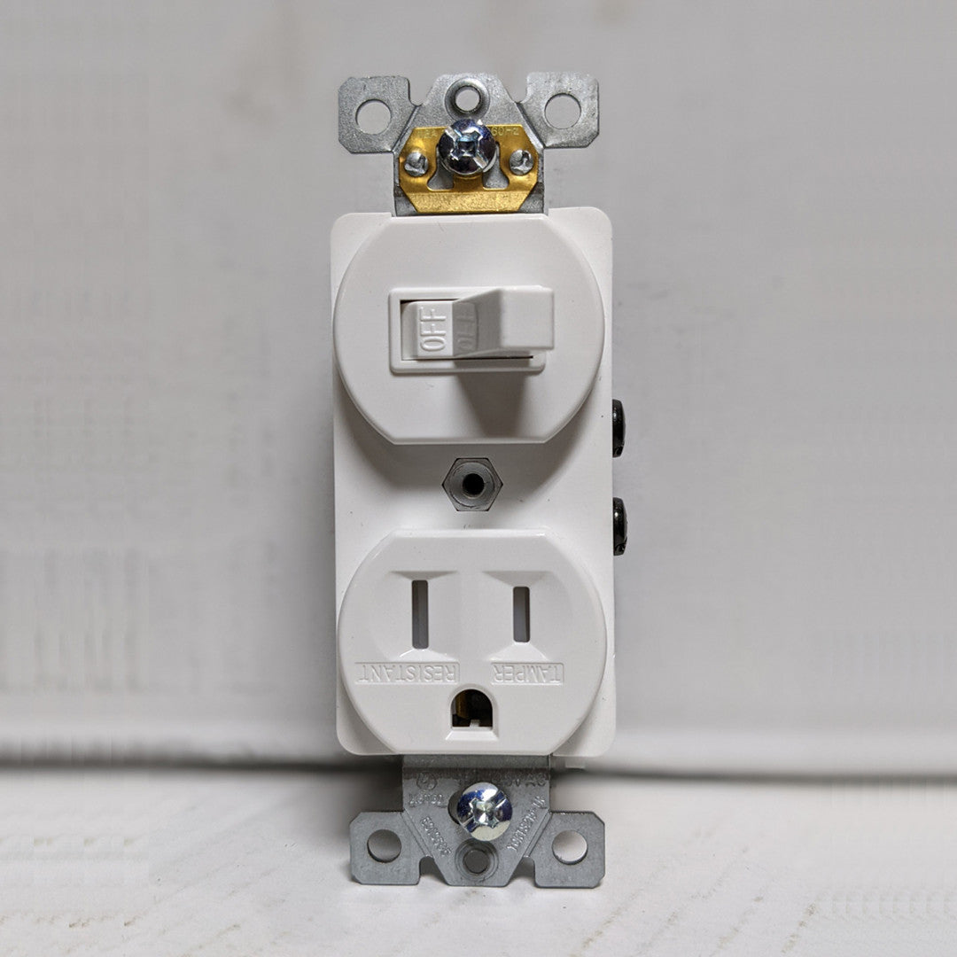 Nai Toggle Switch & 15A Tamper Resistant Outlet Combination Wiring Device