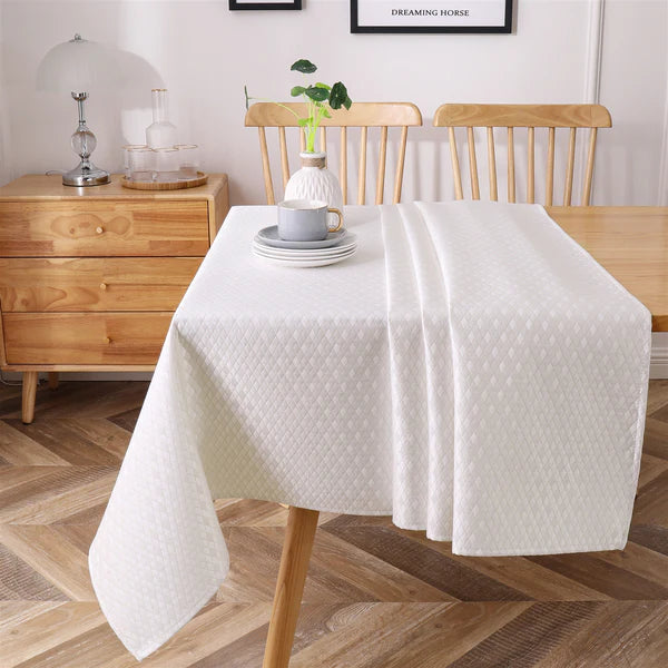 Majestic Tablecloth, Diamond Gold