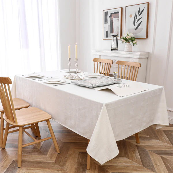 Majestic Tablecloths, Rotunda White