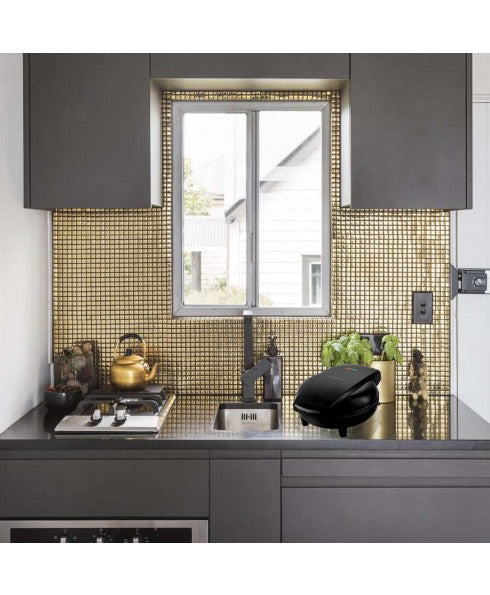 Courant 7-inch Personal Griddle and Pizza Maker - Black