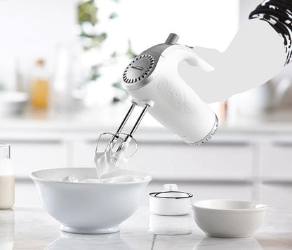 Brentwood 5 Speed Hand Mixer White