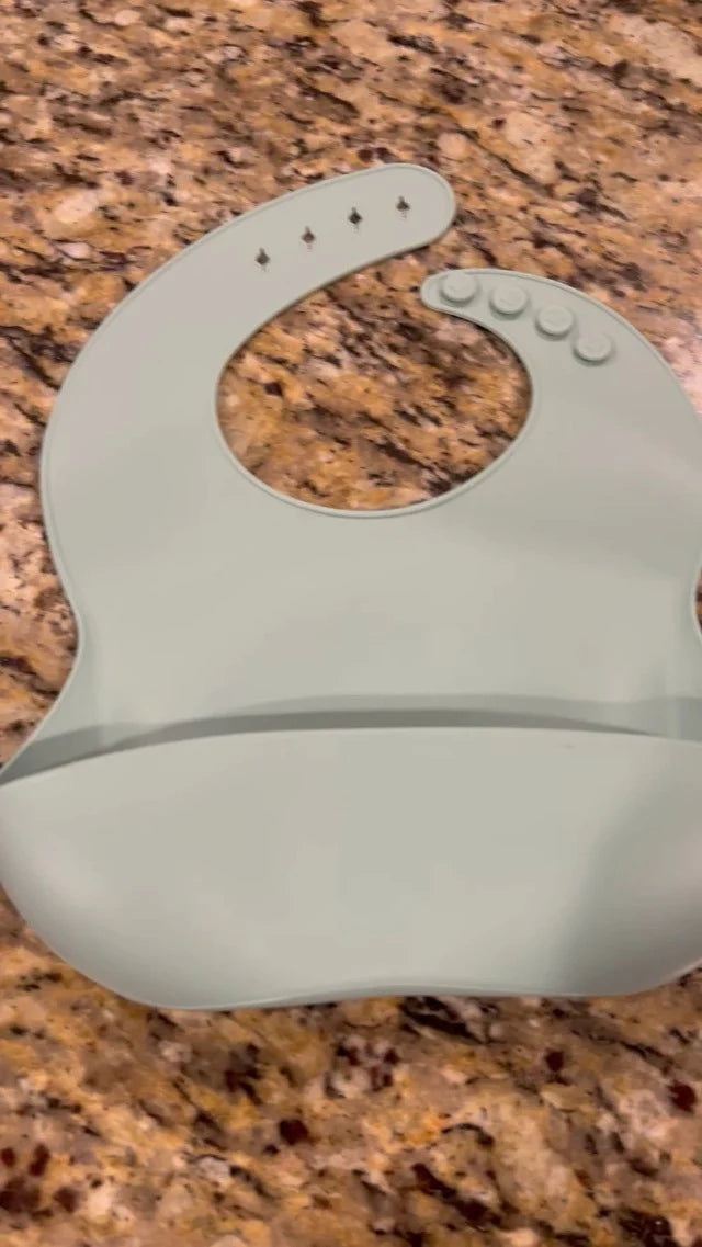 Cozy Home Silicone Bib With Open Pocket Grey
